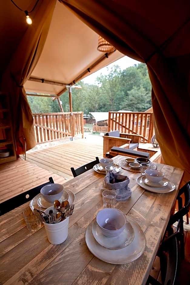 Glamping Can Bora Lodges
