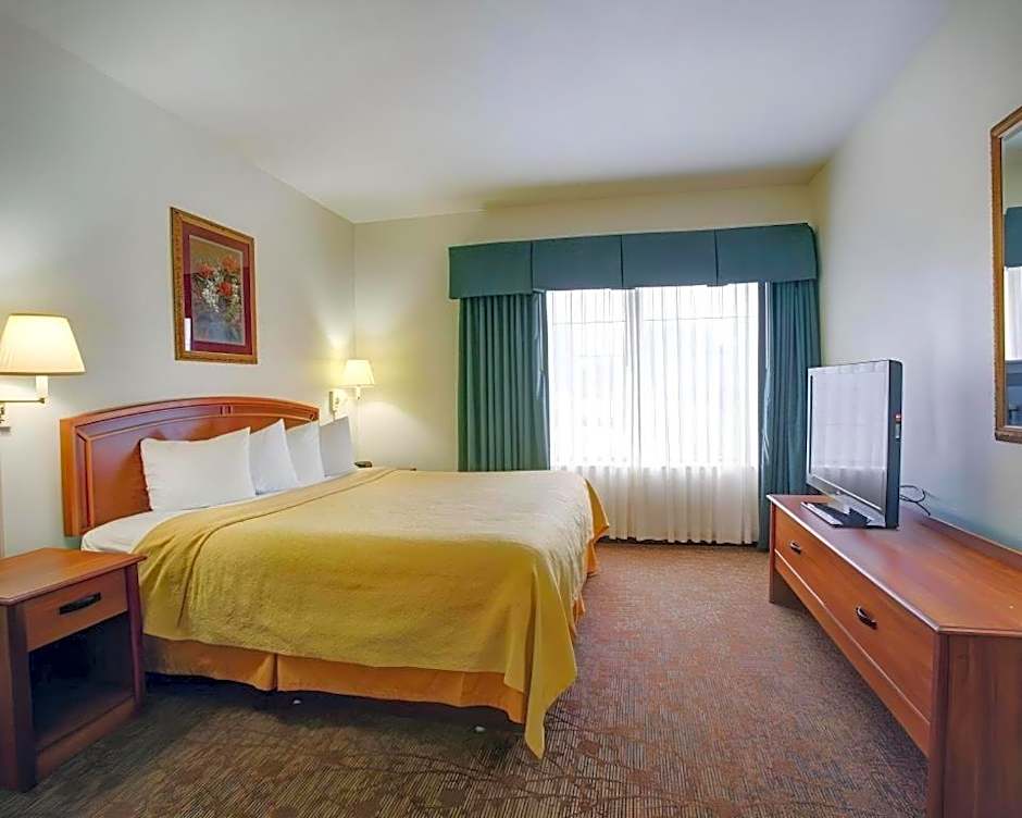 Quality Inn & Suites Austin Airport