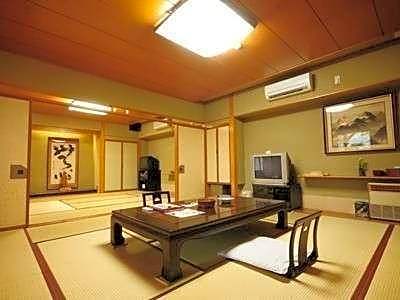 Unaginoyu No Yado Takuhide