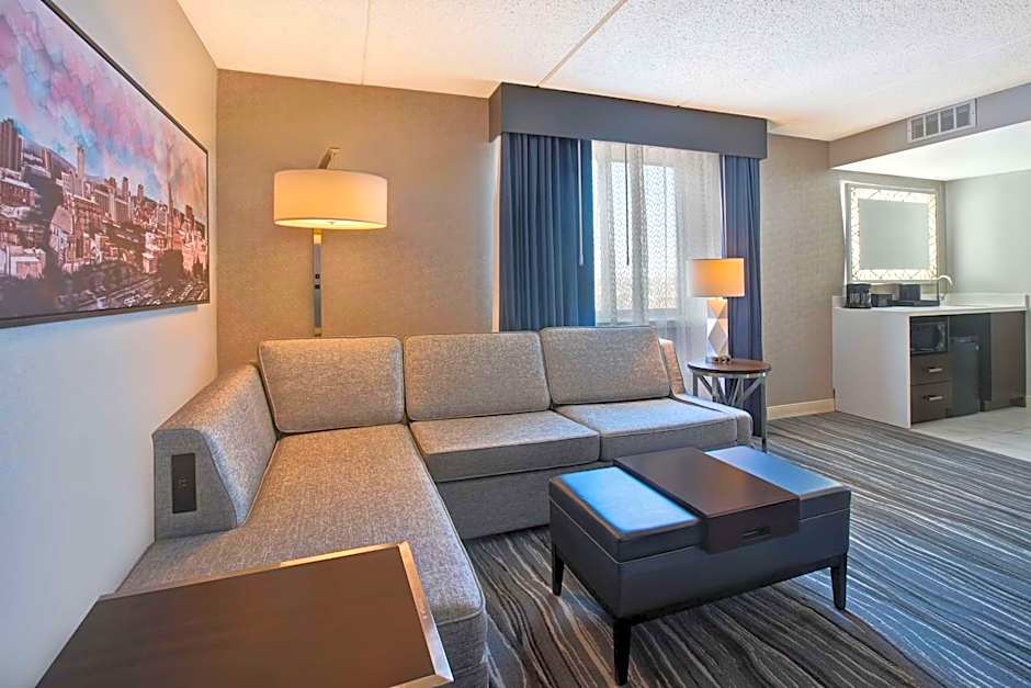 Embassy Suites By Hilton Hotel Syracuse