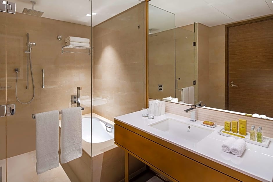 DoubleTree By Hilton Riyadh Financial District Hotel&Suites