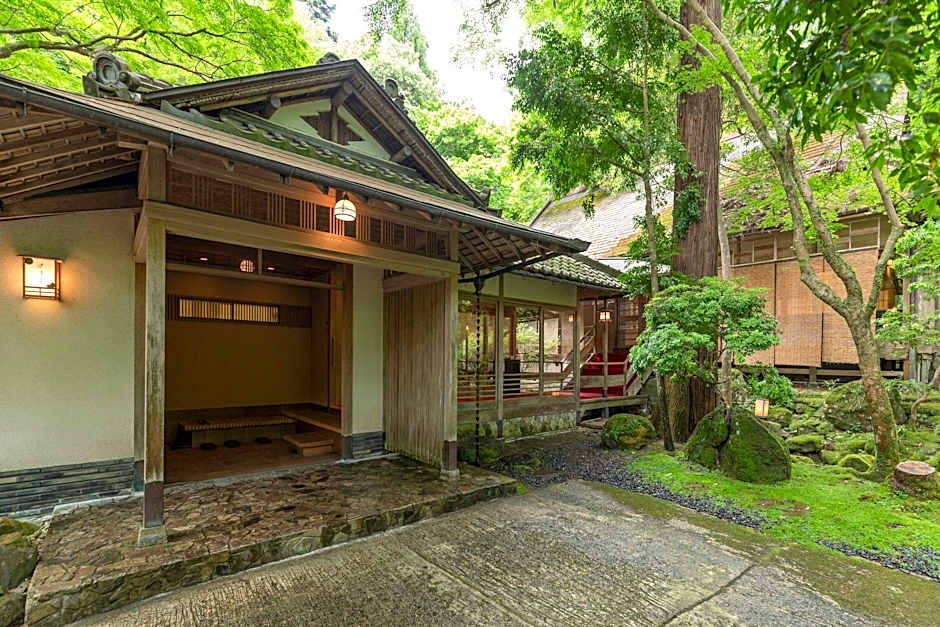 Tsukihitei
