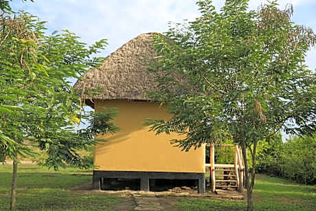 Engiri Game Lodge and Campsite