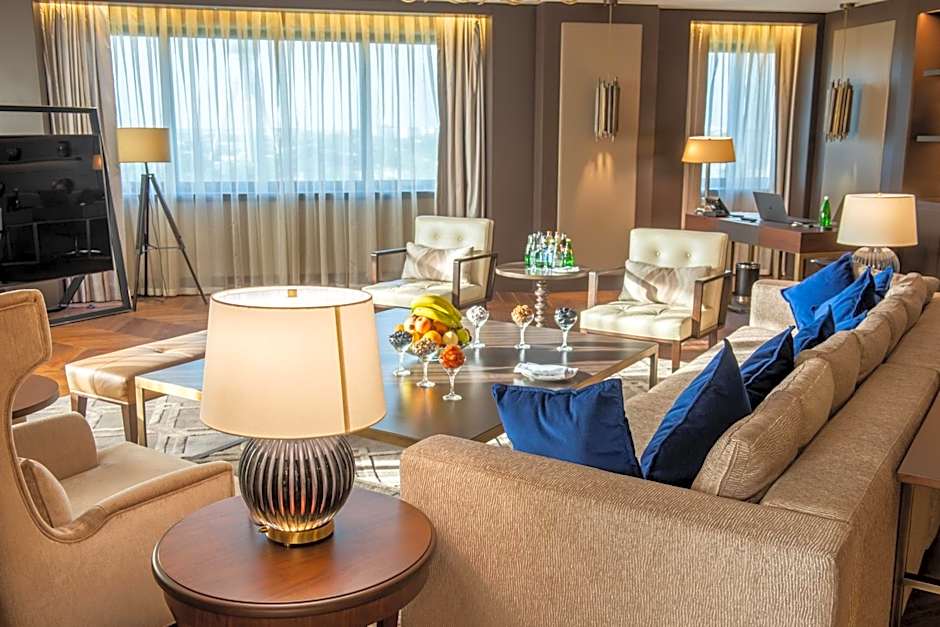 AZIMUT Grand Hotel Tashkent