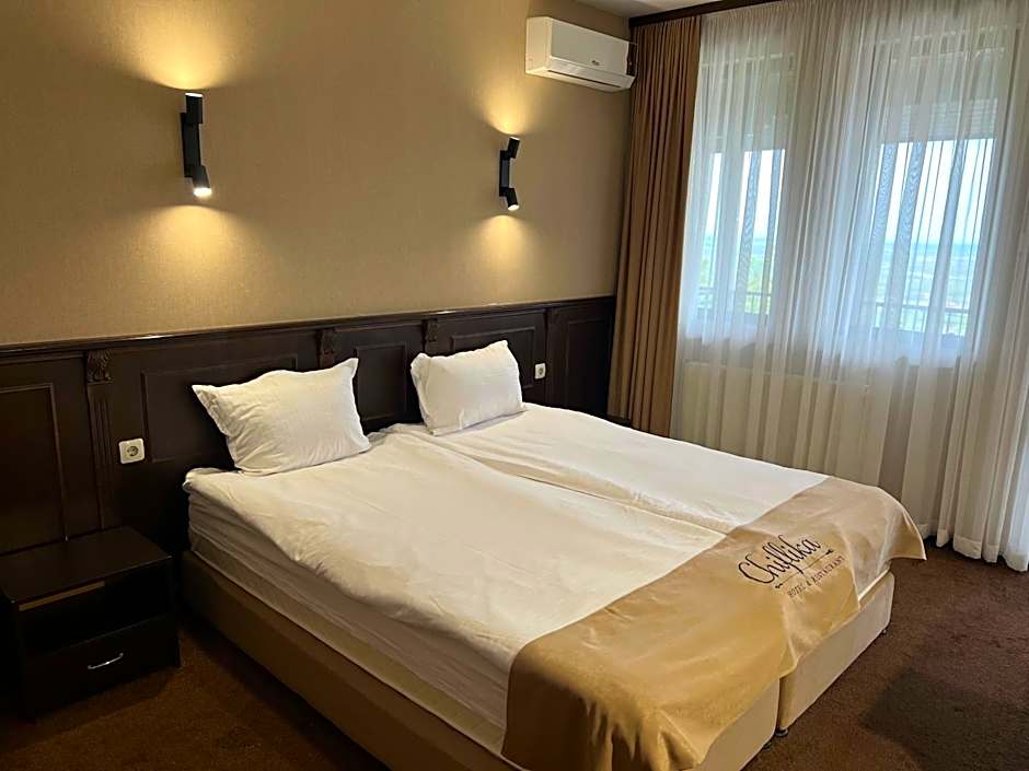 Chiflika Family Hotel