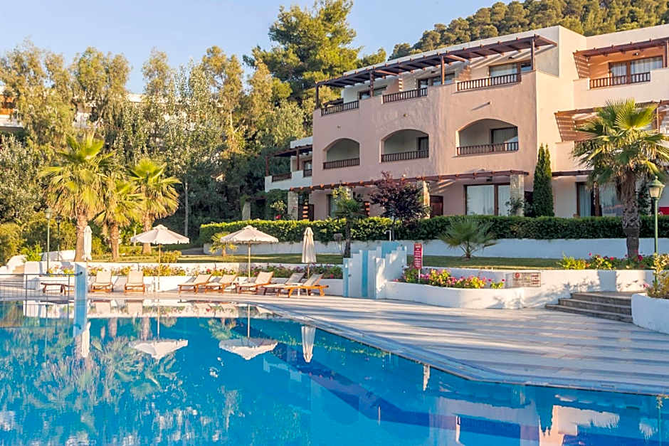 Aegean Melathron Thalasso Spa Hotel