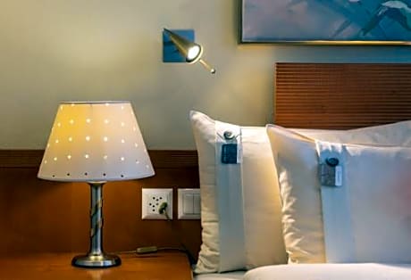 GORGEOUS Twin Room