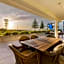 The Reef Beachfront Apartments