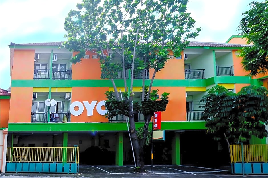 OYO 338 Guest House Omah Manahan Syariah