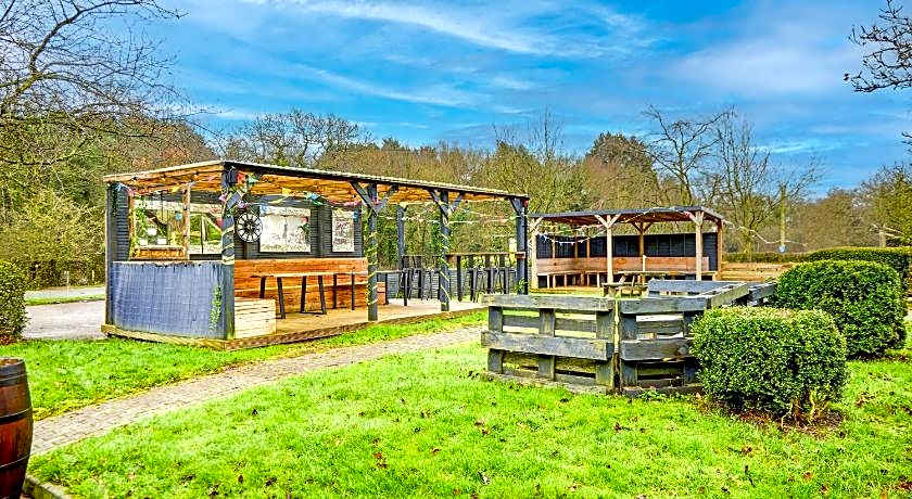 Warwickshire Park Hotel Kenilworth by Belvilla