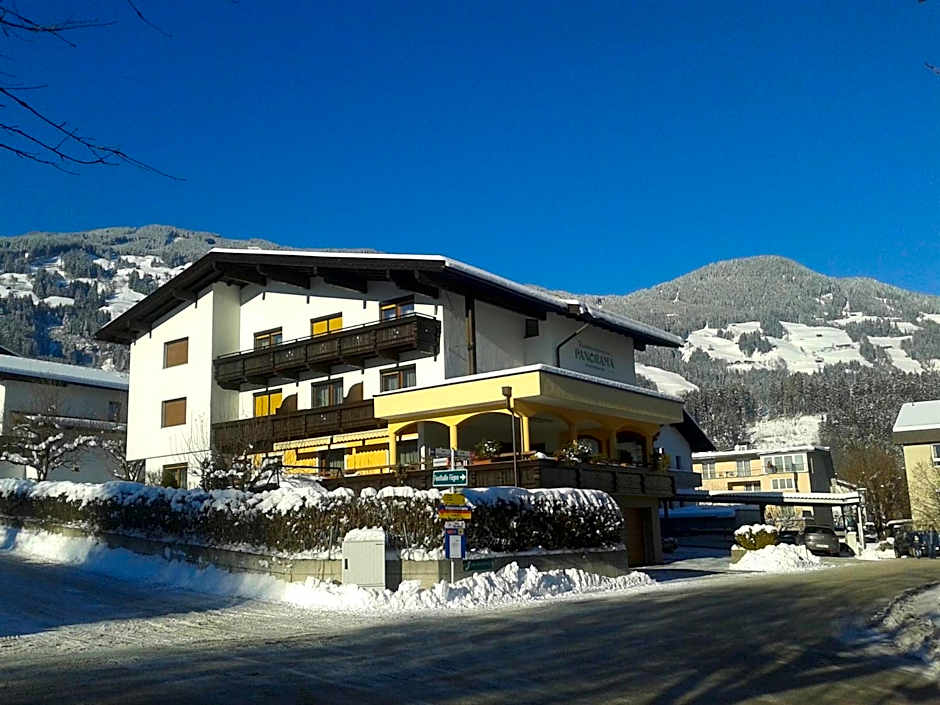Apart Kofler's Panorama-Zillertal***