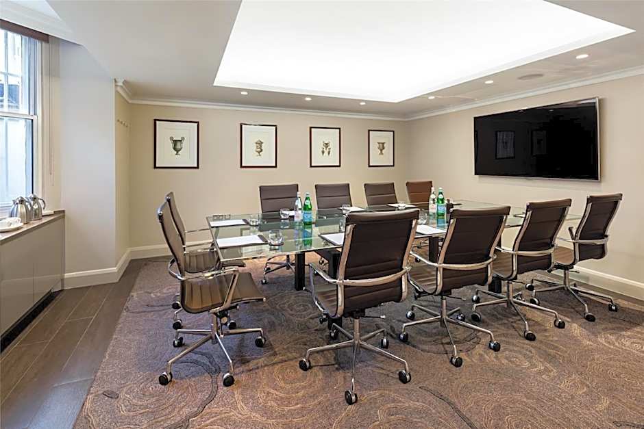 Radisson Blu Hotel, London South Kensington (formerly Vanderbilt)