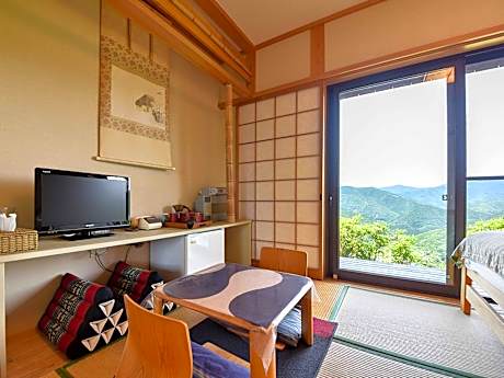 Twin Room with Tatami Area with Shared Bathroom