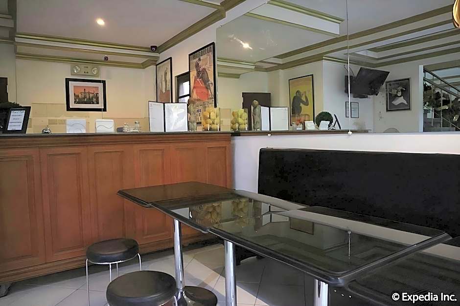 Spring Plaza Hotel