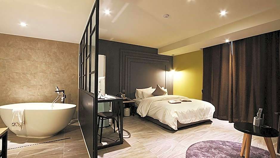 SR Design Hotel