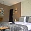 Luxury Spa Hotel - Francofolies