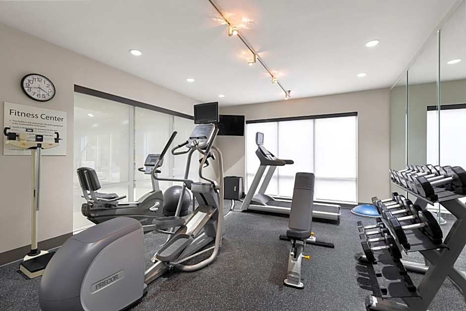 HOLIDAY INN EXPRESS SAVANNAH AIRPORT By IHG