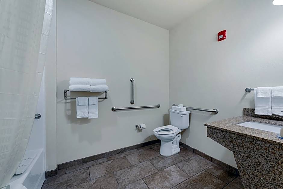 Cobblestone Hotel & Suites - Urbana