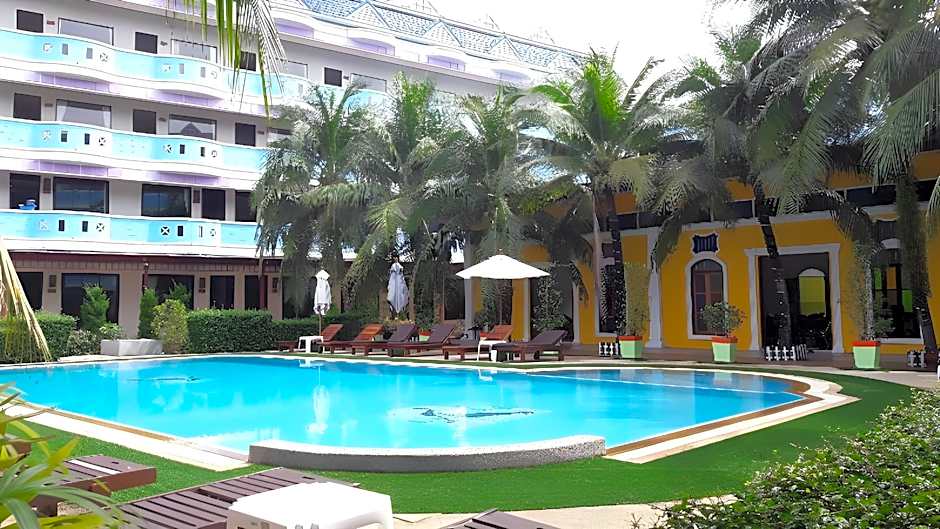 Blue Carina Inn Hotel (SHA Plus)