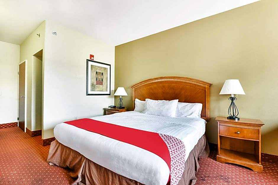 OYO Townhouse Oklahoma City Airport