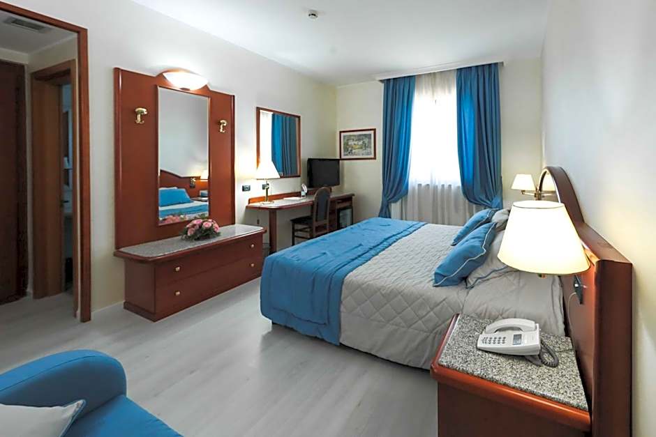 Edra Palace Hotel & Ristorante