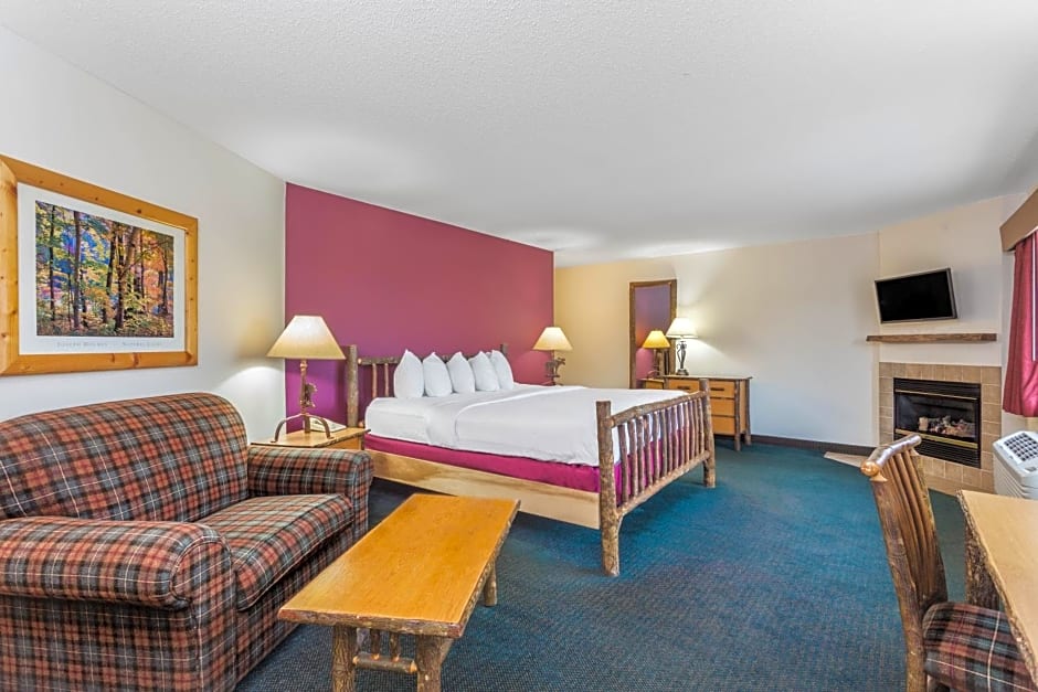 AmericInn by Wyndham Wisconsin Dells