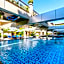 Vouk Hotel & Suites