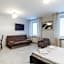 Avion Hotel