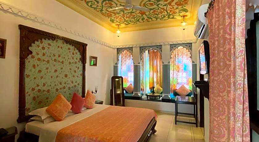 Hotel Mahendra Prakash