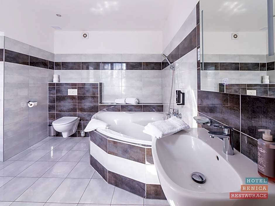 Hotel Benica