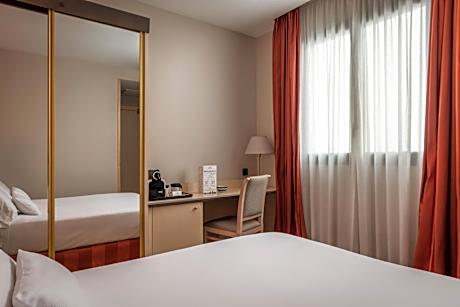 Small Double Room
