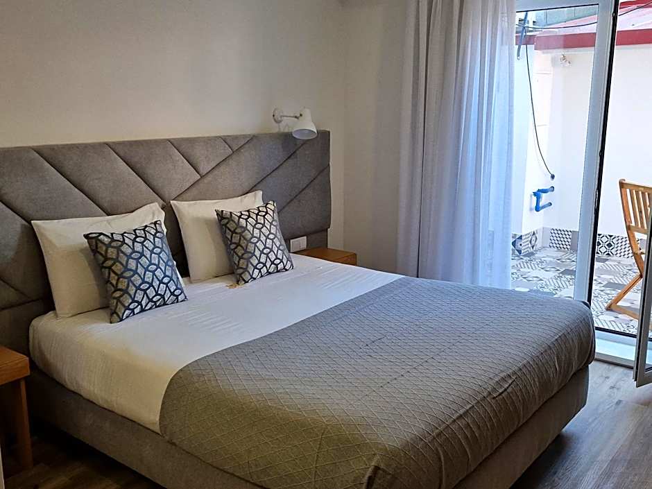 Soldouro Train Suites