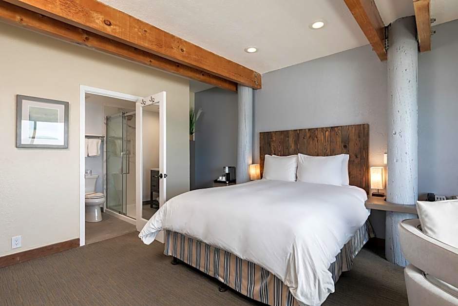 Cypress Inn on Miramar Beach