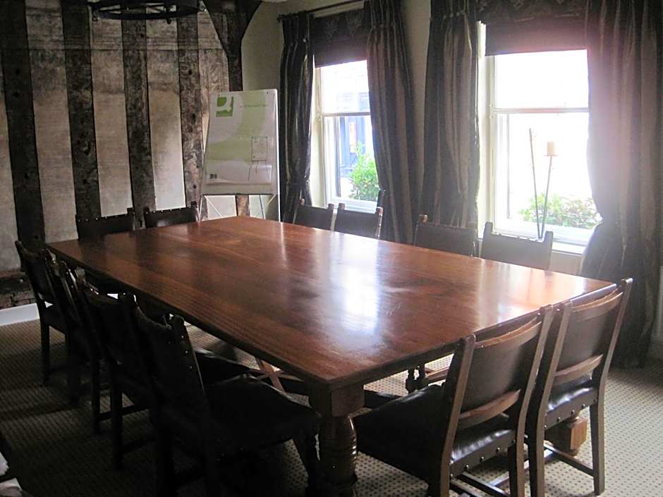 The Saracens Head Hotel
