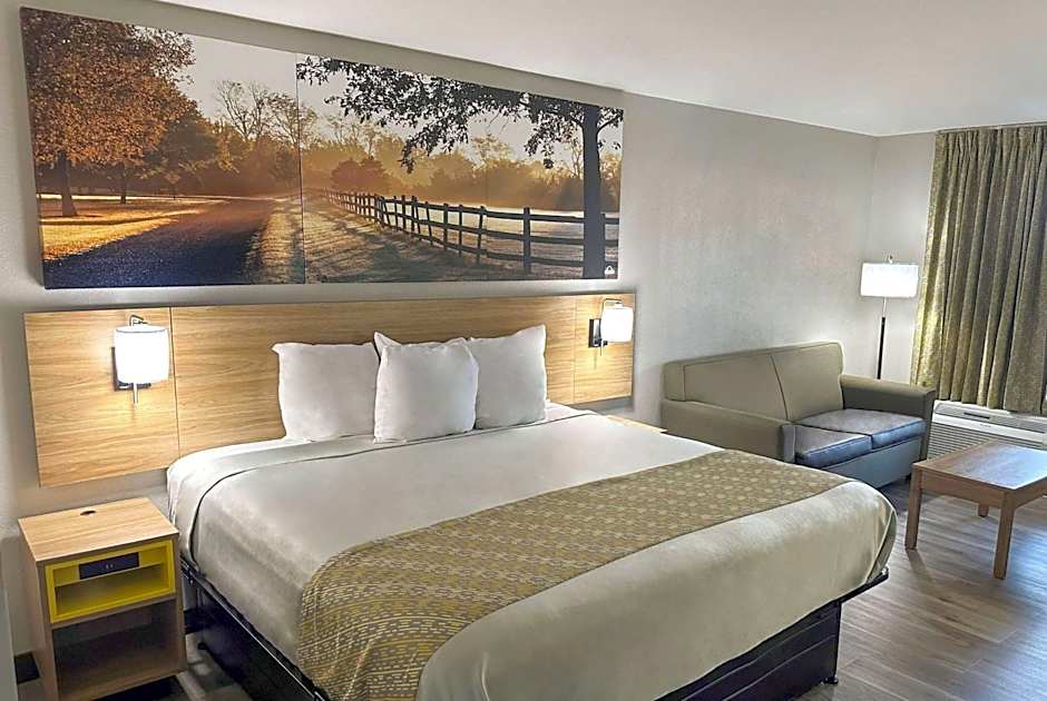 Days Inn & Suites by Wyndham Opelousas