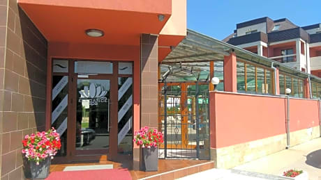 Elegance Spa Hotel
