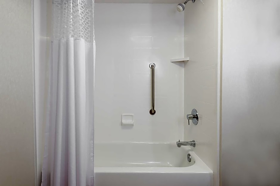 Hampton Inn Boston / Marlborough