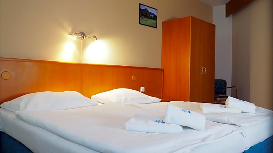 Hotel Tennis Club