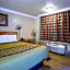 Charm Motel & Suites