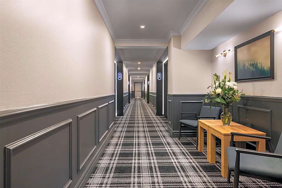 Hotel Vallea Bromont, Tapestry Collection by Hilton