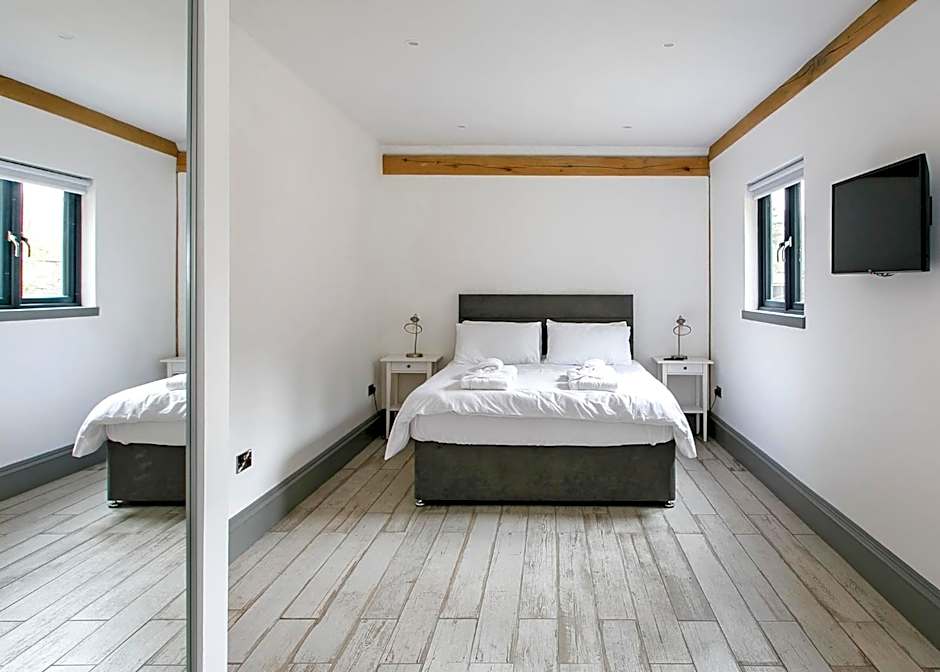 Gadgirth Estate Lodges