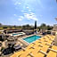 Birds Villa Apartments with Heated Pool - Including Car and Breakfast