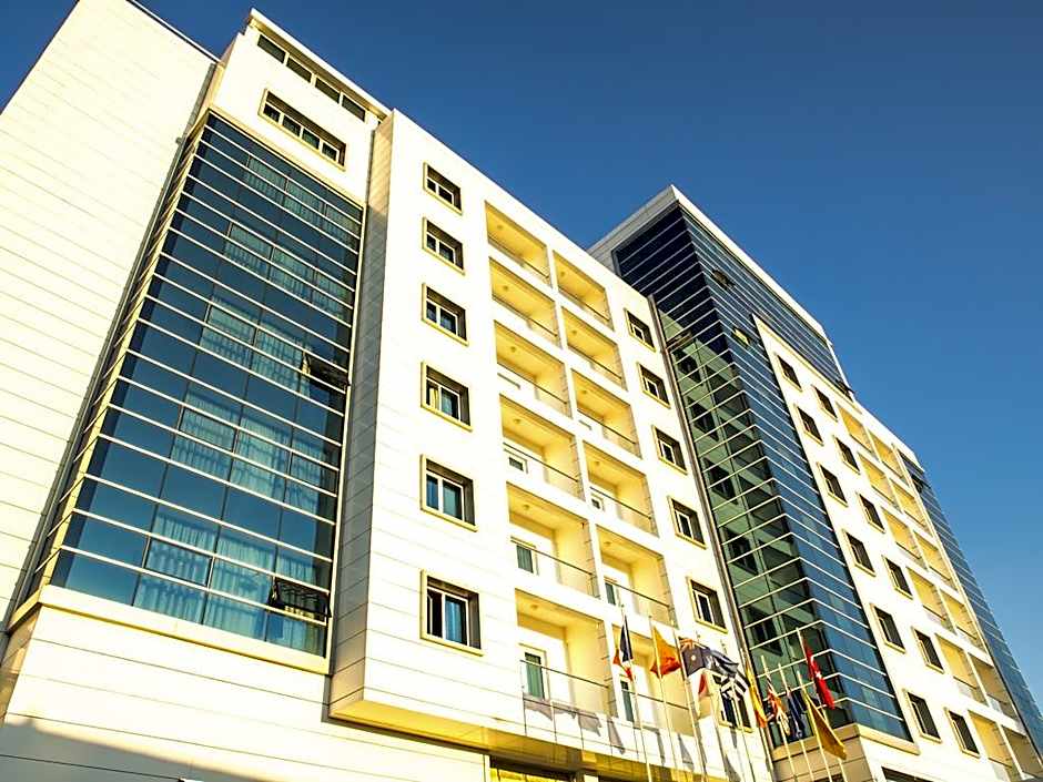 Parion Hotel