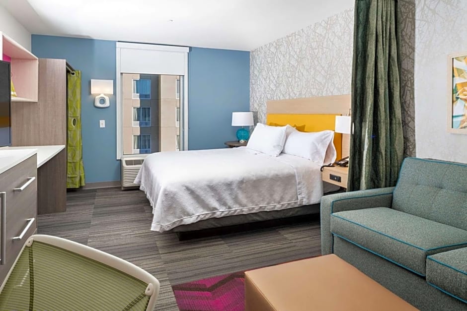 Home2 Suites by Hilton Newark-Airport, NJ