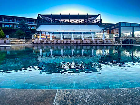 Rocca Resort
