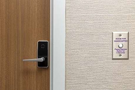 One-Bedroom Suite - Disability Access/Non-Smoking