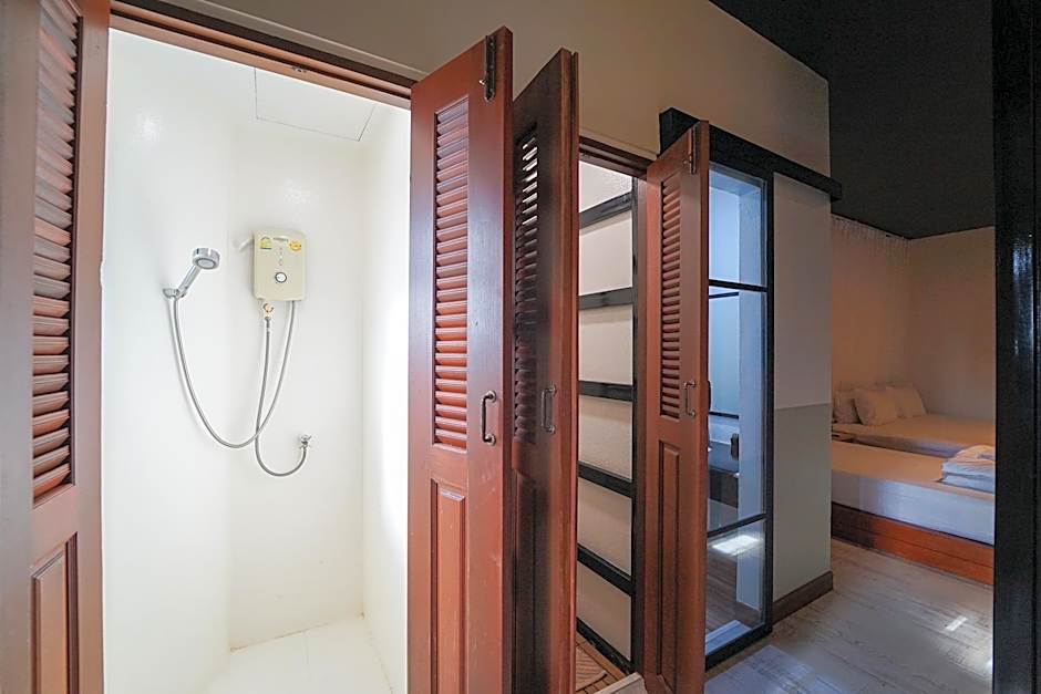 Within Korat Sawairiang