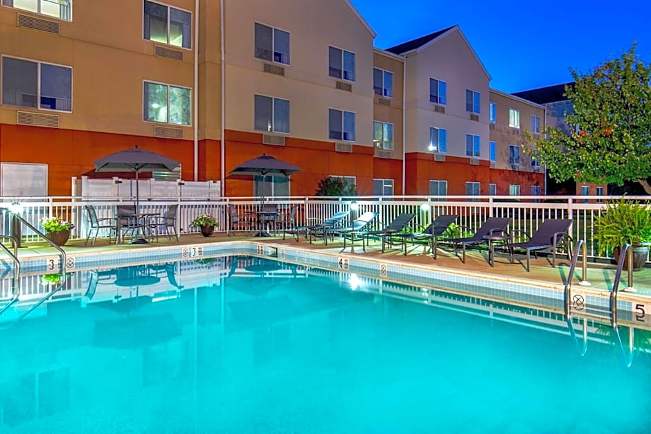 Fairfield Inn & Suites by Marriott Lancaster