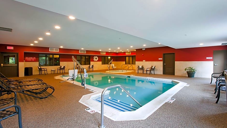 Holiday Inn Express Hotel & Suites Chicago-Deerfield/Lincolnshire