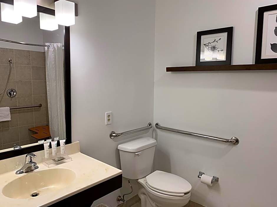 Country Inn & Suites by Radisson, Chambersburg, PA